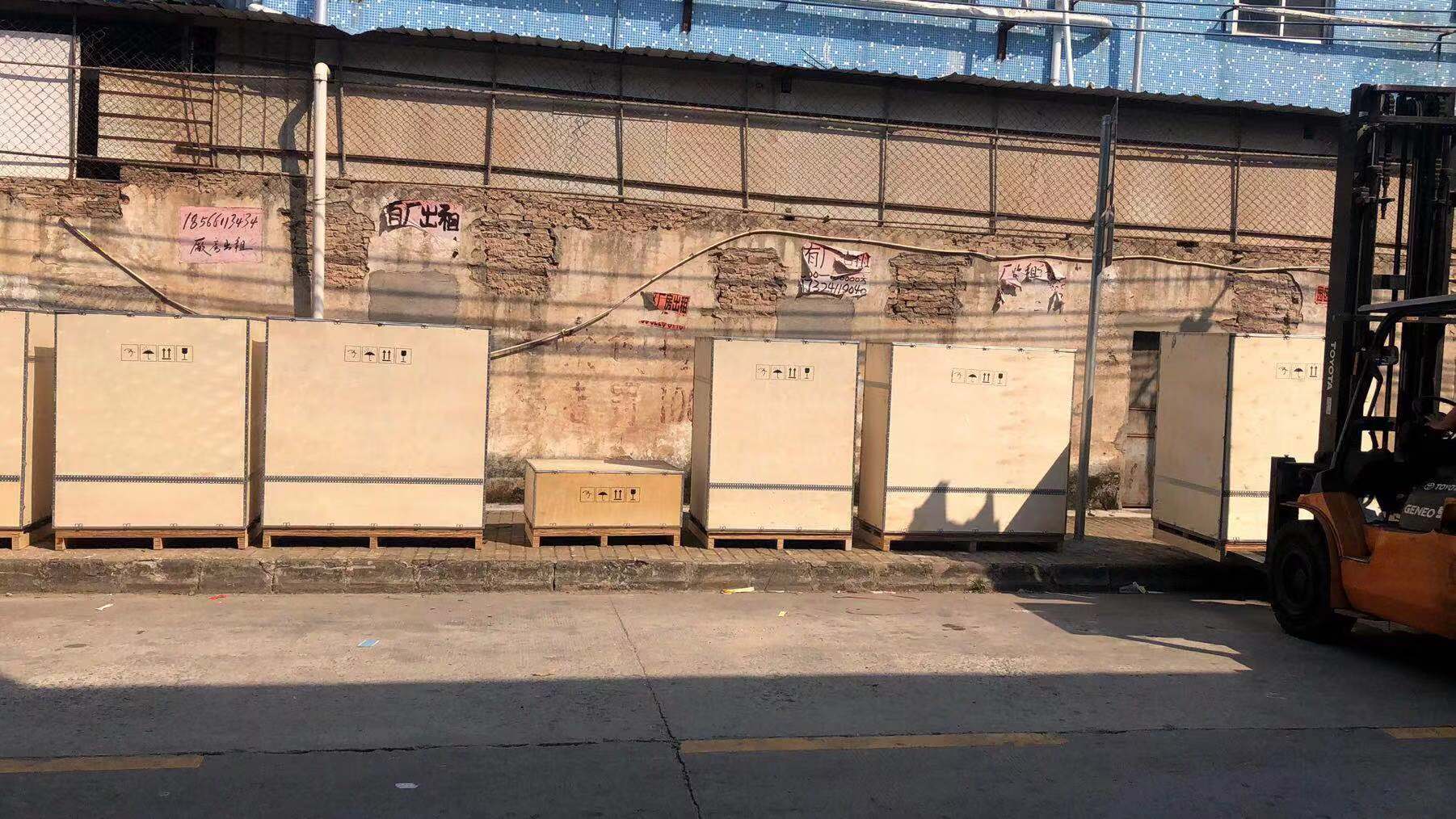 .17c嫩嫩草色视频洗衣房設（shè）備發往菲律賓