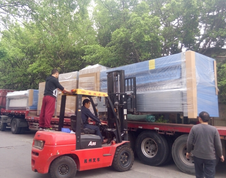 惠（huì）州的陳先生訂購（gòu）力（lì）淨工業洗衣機順利出貨