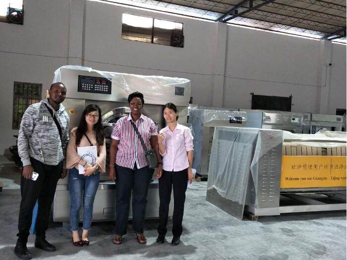 .17c嫩嫩草色视频超人一號全自動工業洗衣機結緣肯尼亞