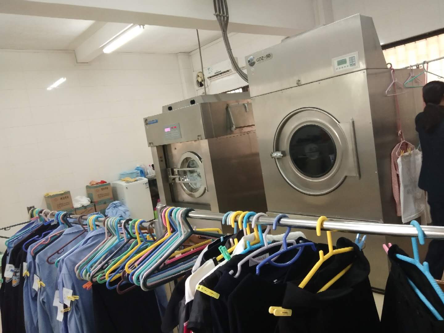 洗（xǐ）滌酒店（diàn）布（bù）草設備一套多少錢（qián）？已回答