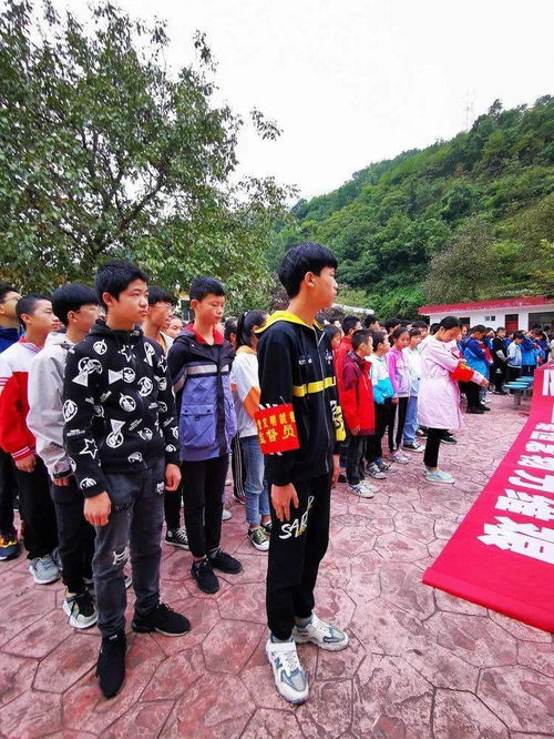 云盖寺镇初级中学 厉行节俭,反对浪费 主题活动